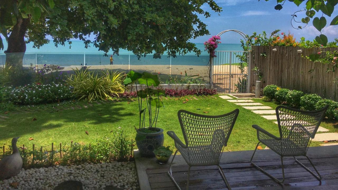 Smell rose beach garden Batu Feringgi Exterior foto